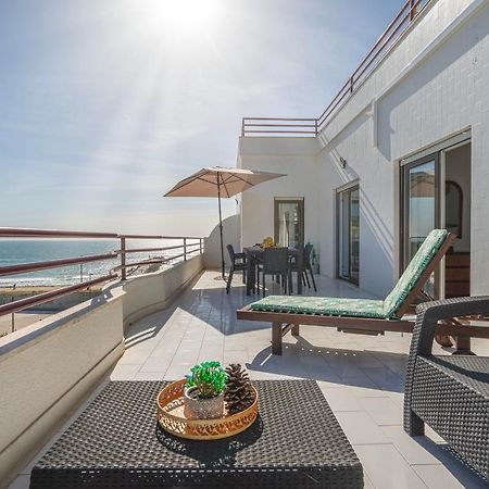 Costa Beach Apartment By The Portuguese Butler Costa da Caparica Exterior foto