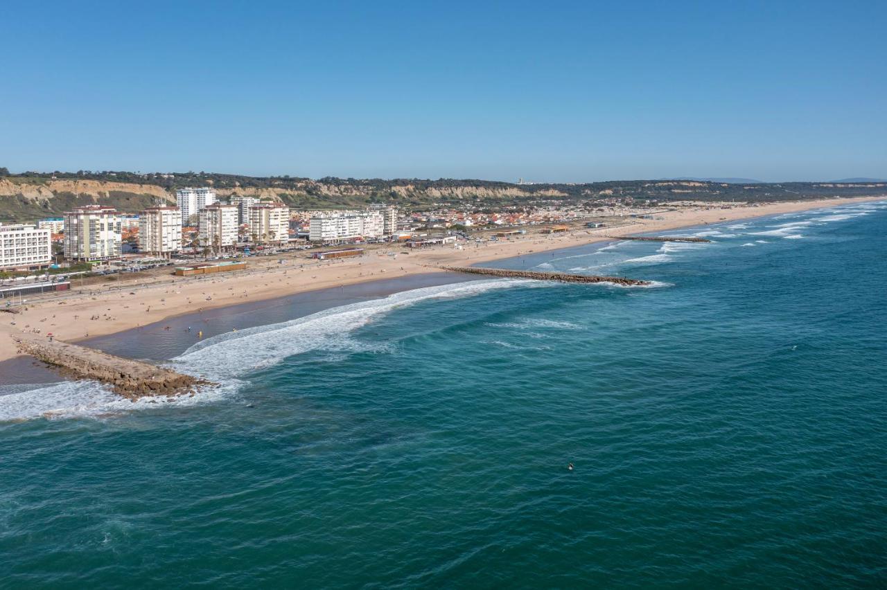 Costa Beach Apartment By The Portuguese Butler Costa da Caparica Exterior foto